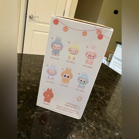 Pop Mart Labubu “Have A Seat” NEW IN UNOPENED BOX - Picture 3 of 6